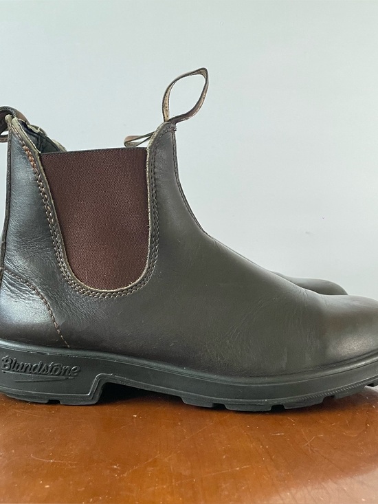 Other - Blundstone 500 series Chelsea boots in walnut brown leather | AU 6.5